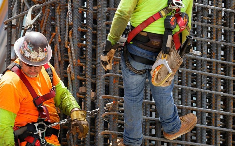 Civil Engineering Safety Gloves Pakistan - Construction and Building Site Gloves by Fandar Work Wear